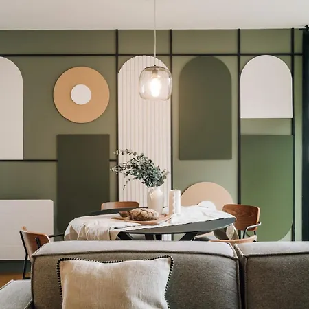 Bornova - 2 Et Balcon A Tour Eiffel * Paris