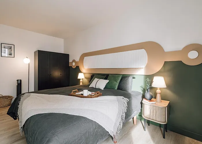 Bornova - 2 Et Balcon A Tour Eiffel باريس