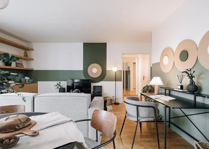 Bornova - 2 Et Balcon A Tour Eiffel * باريس